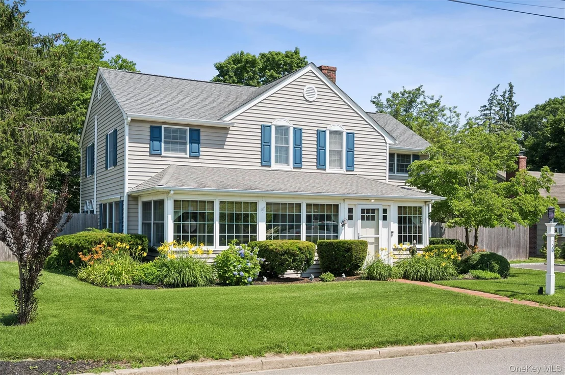 Photo of 138 Hallock Street