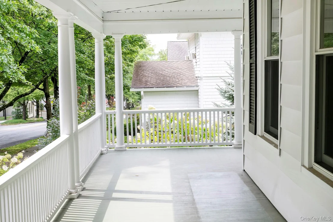 Photo of 3315 Franklin Avenue