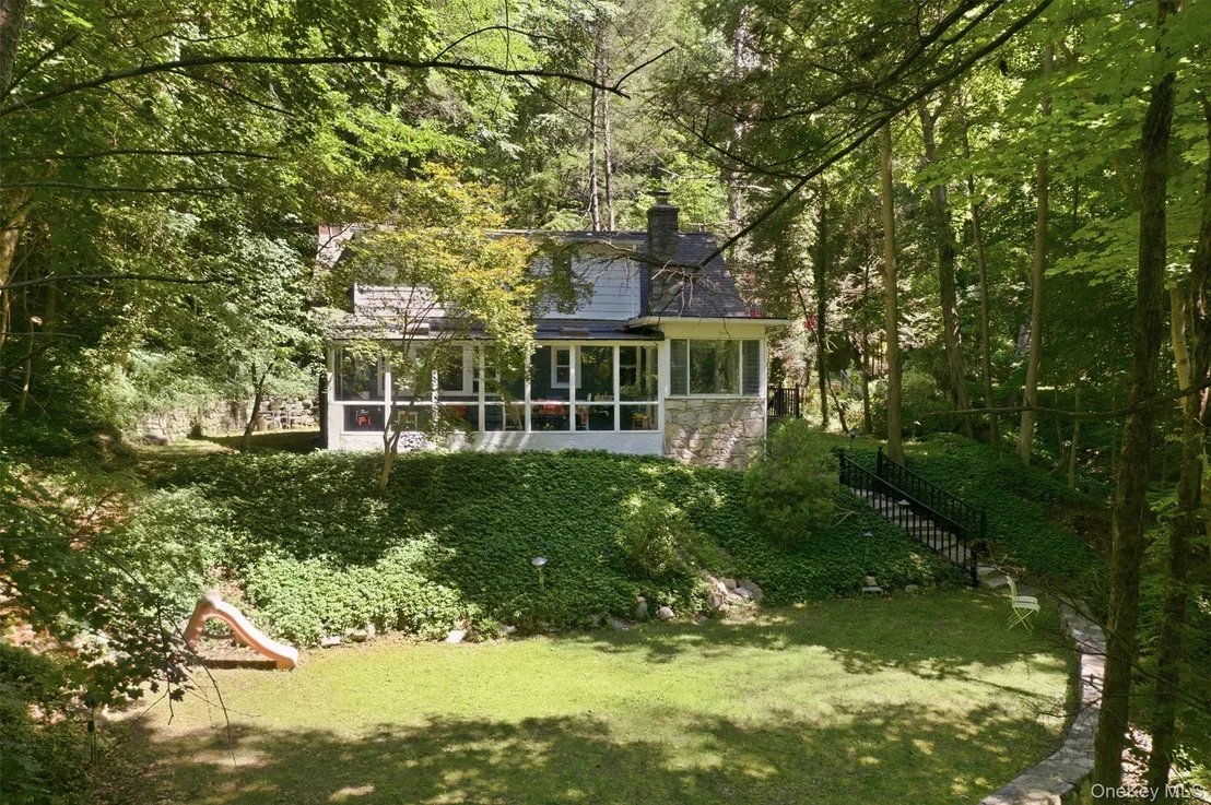 Photo of 2 Anton Place