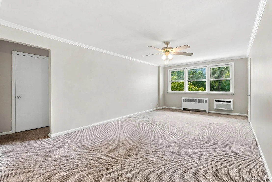Photo of Unit D at 19 Avon Circle