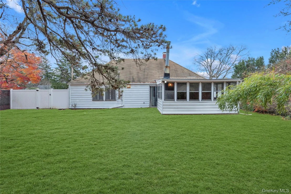 Photo of 96 Split Cedar Drive