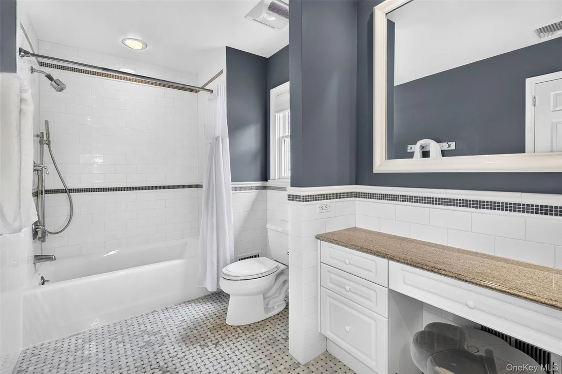 Photo of 27 Pinehurst Drive