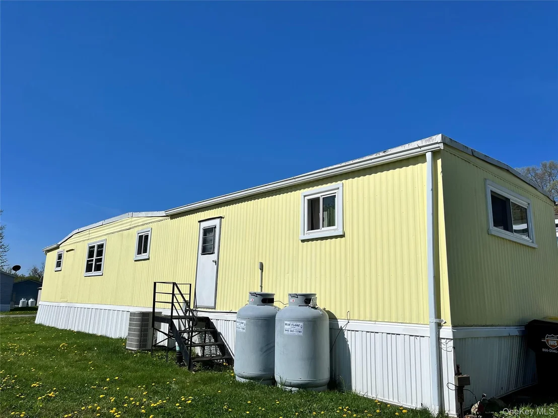 Photo of 406 4th Avenue