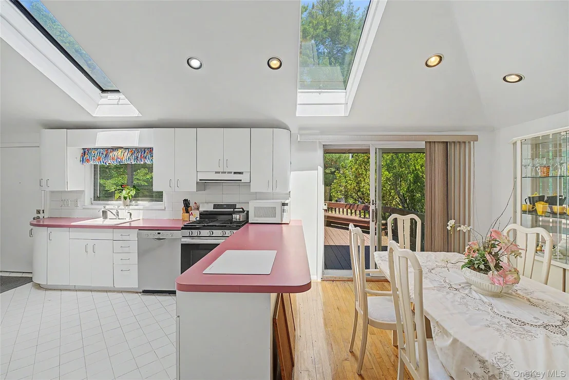Photo of 205 Halsey Avenue