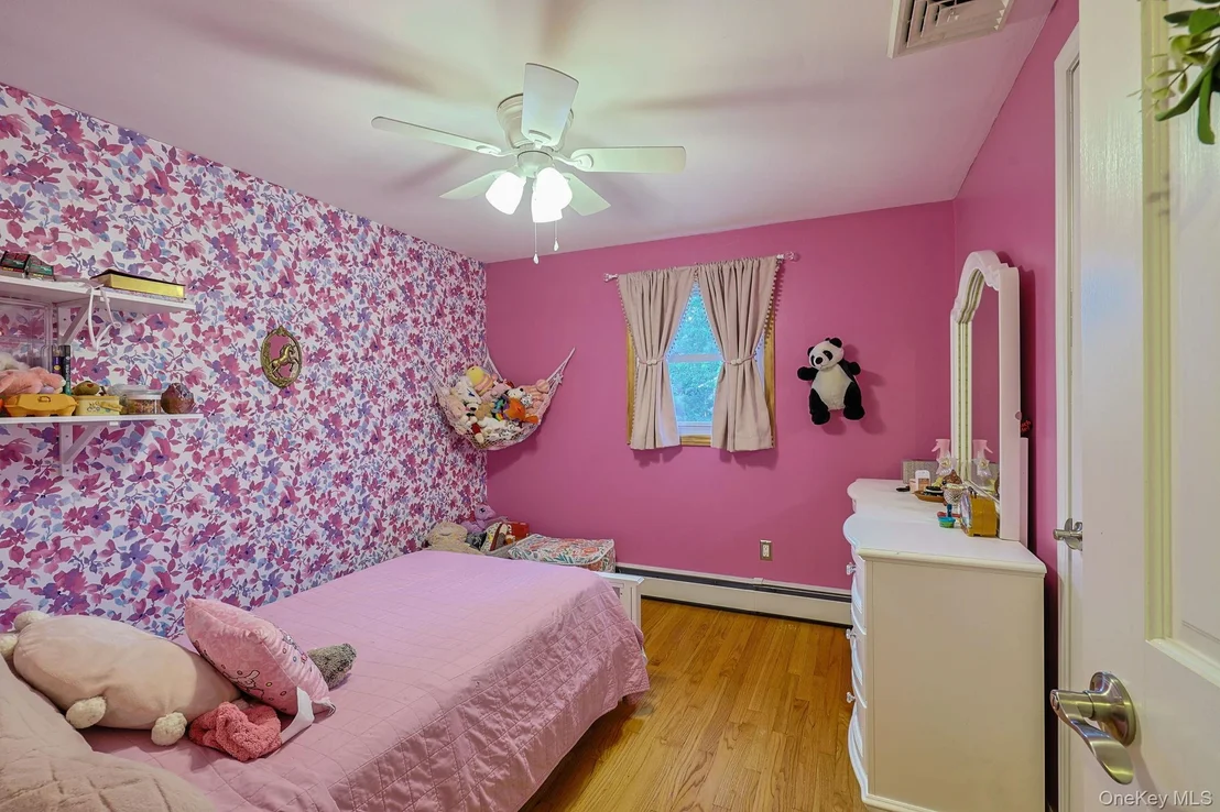 Photo of 21 Continental Drive