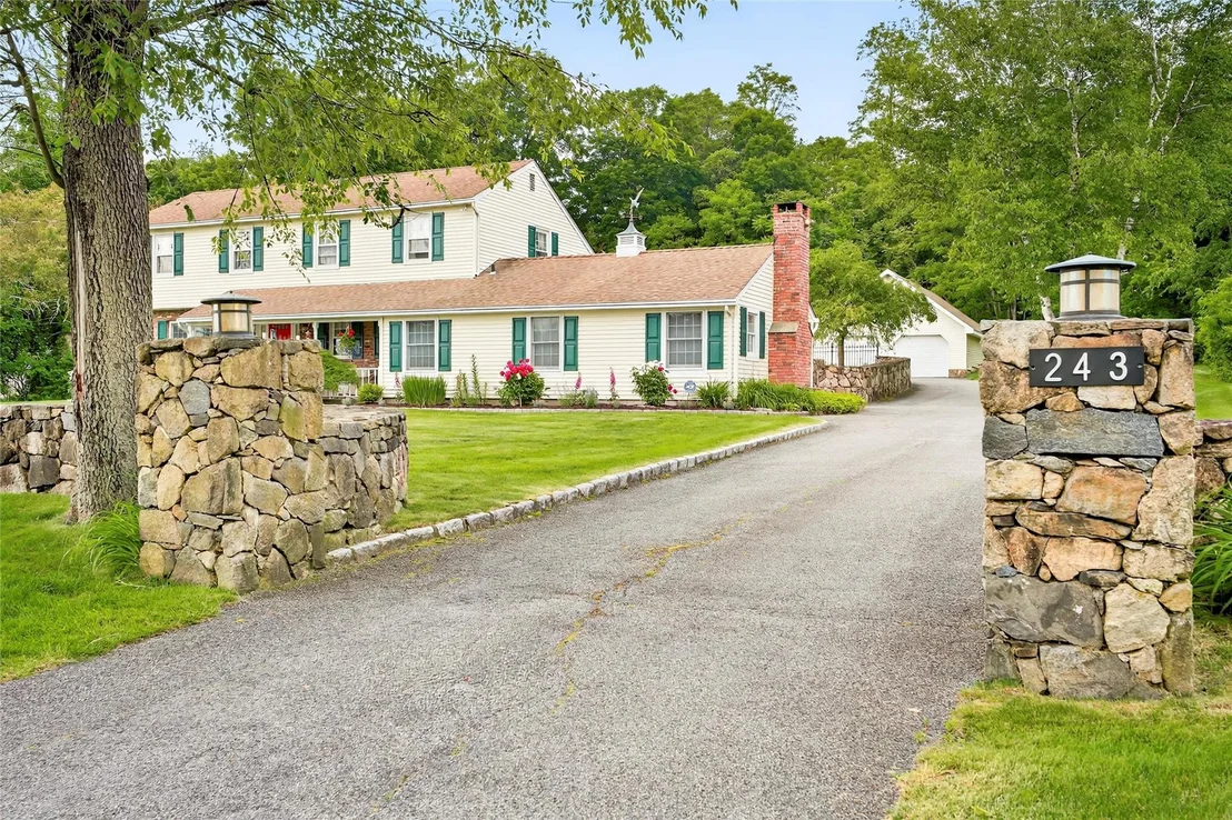 Photo of 243 Dingle Ridge Road