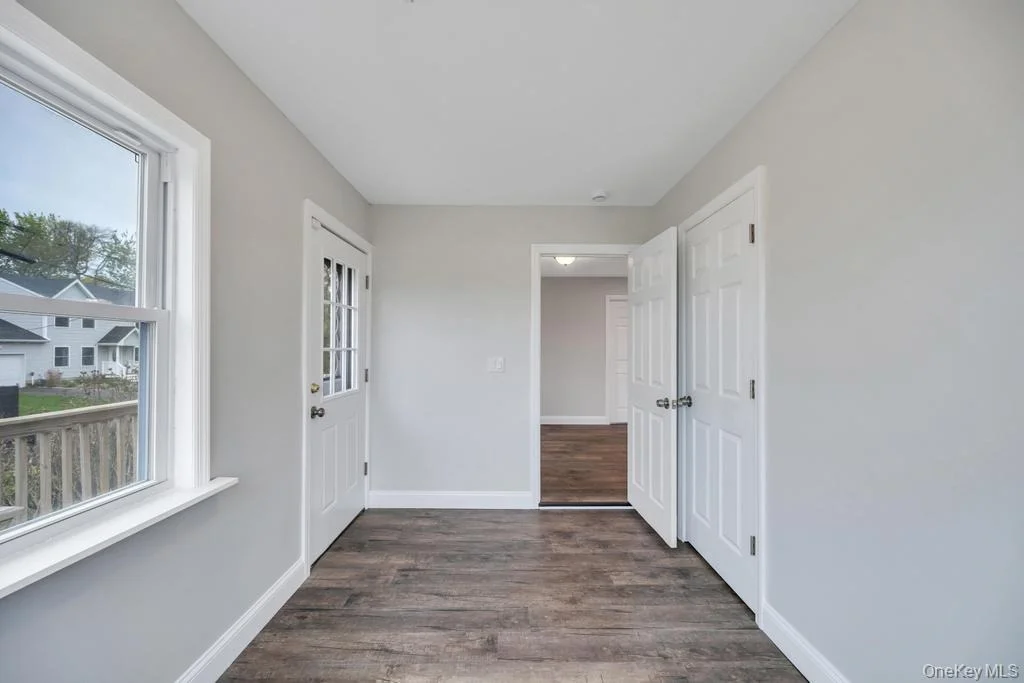 Photo of 446 Riviera Drive