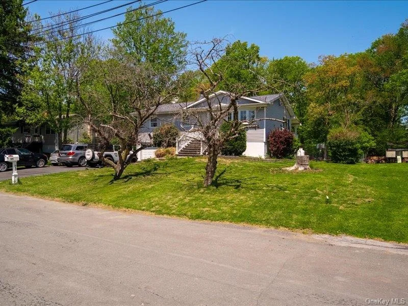 Photo of 35 Maple Lane