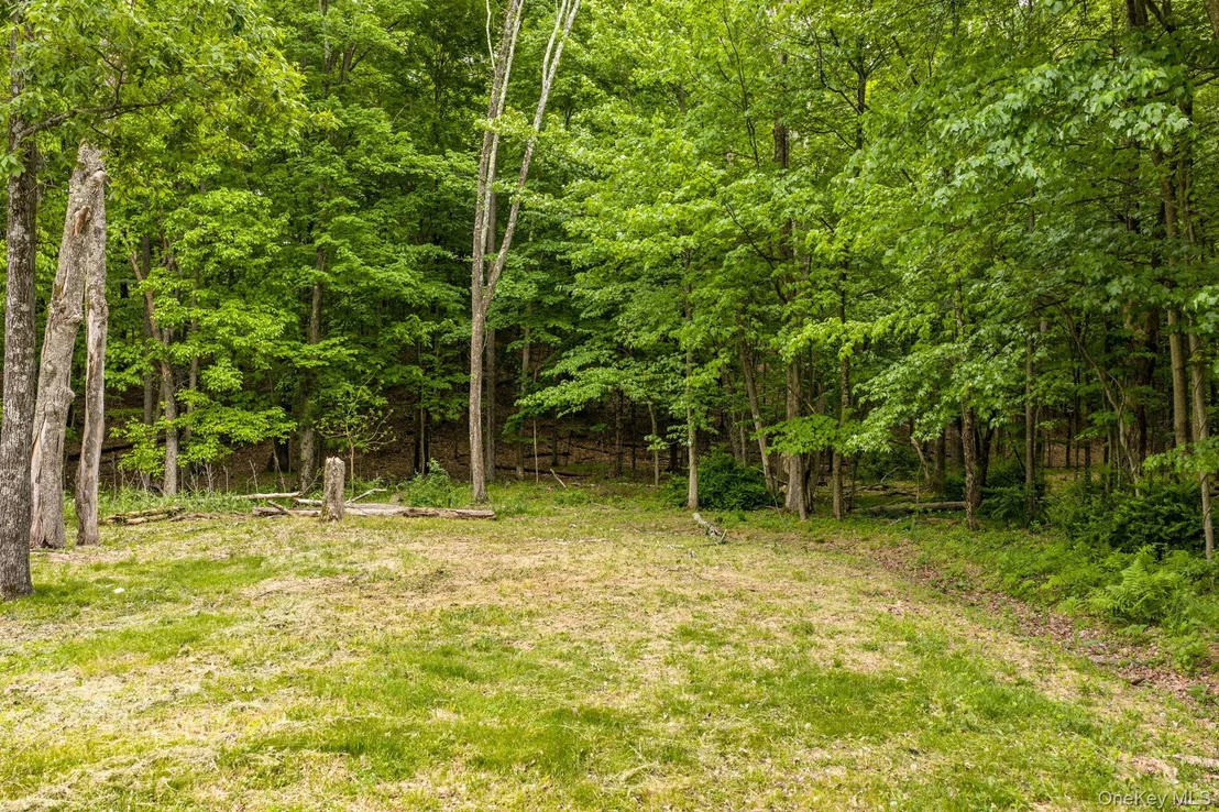 Photo of 225 Upper Road