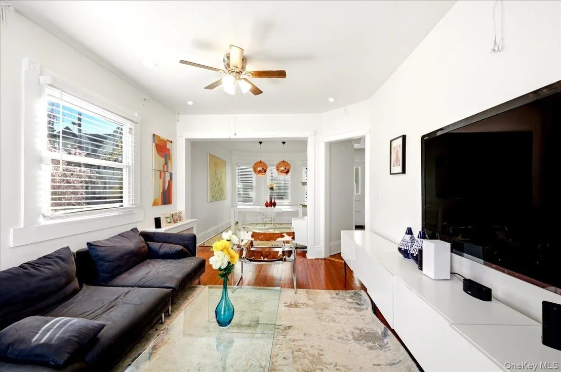 Photo of 12 Tower Place