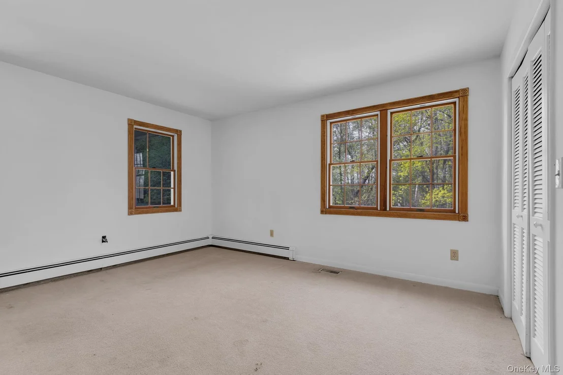 Photo of 172 Cornwall Hill Road