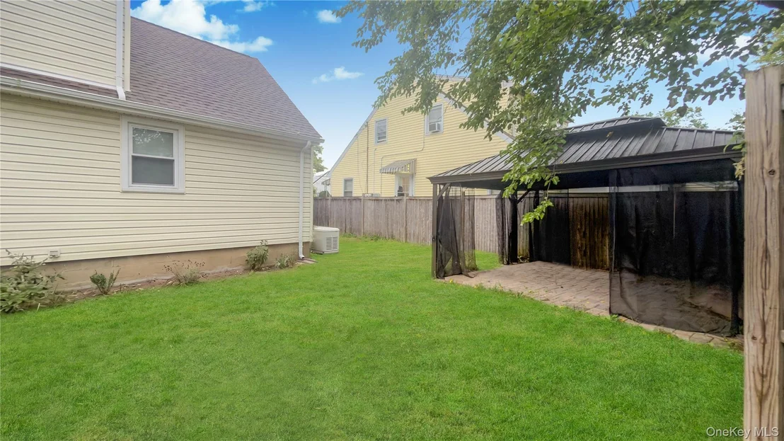 Photo of 6 Harold Avenue