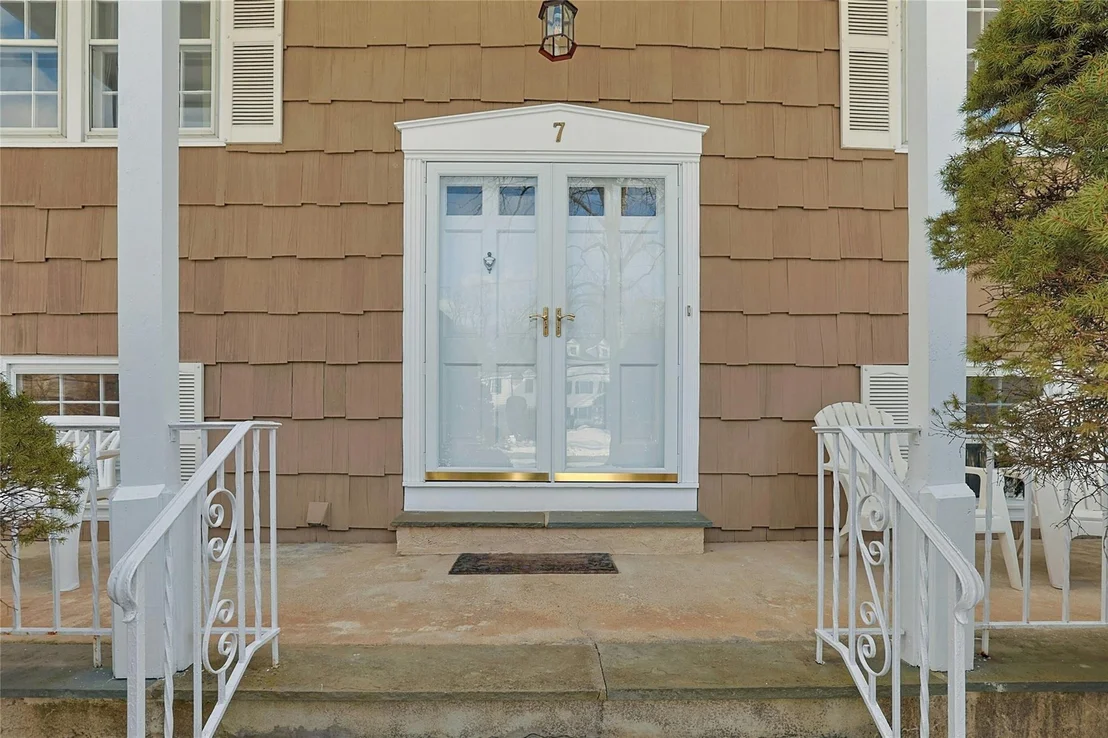 Photo of 7 Oak Hill Road