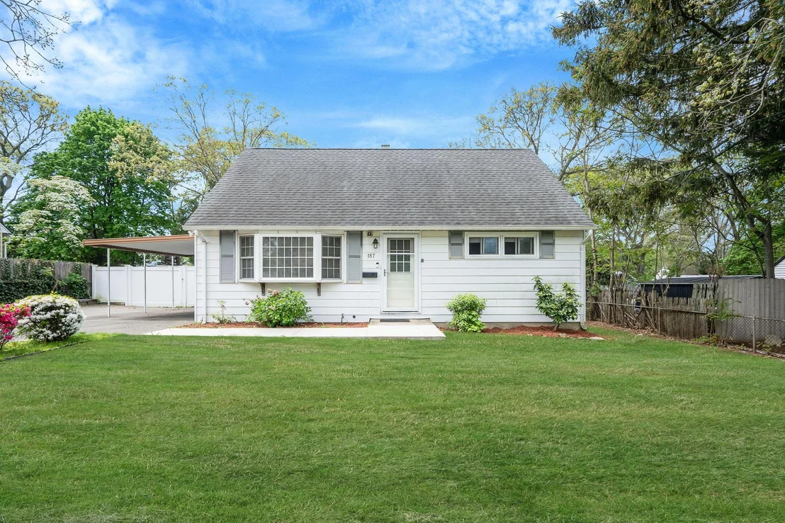 Photo of 187 Mark Tree Road