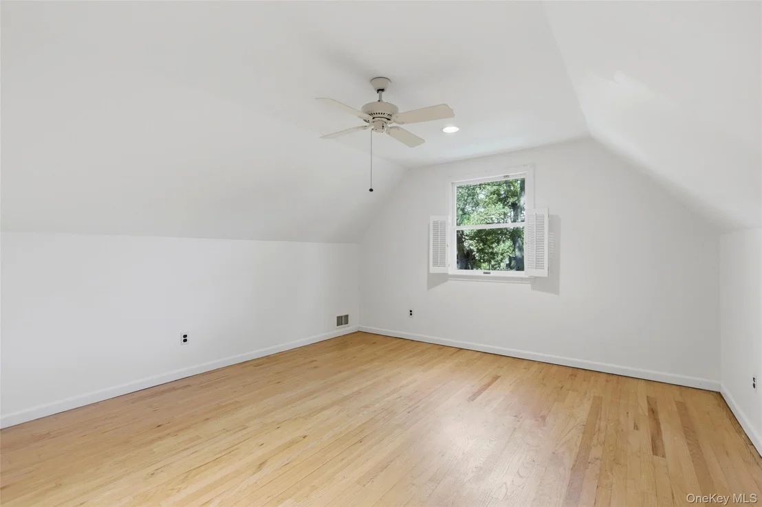 Photo of 4 Waterview Lane
