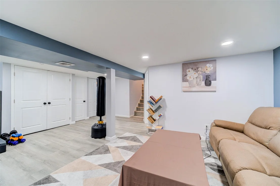Photo of 8 Ludlow Drive