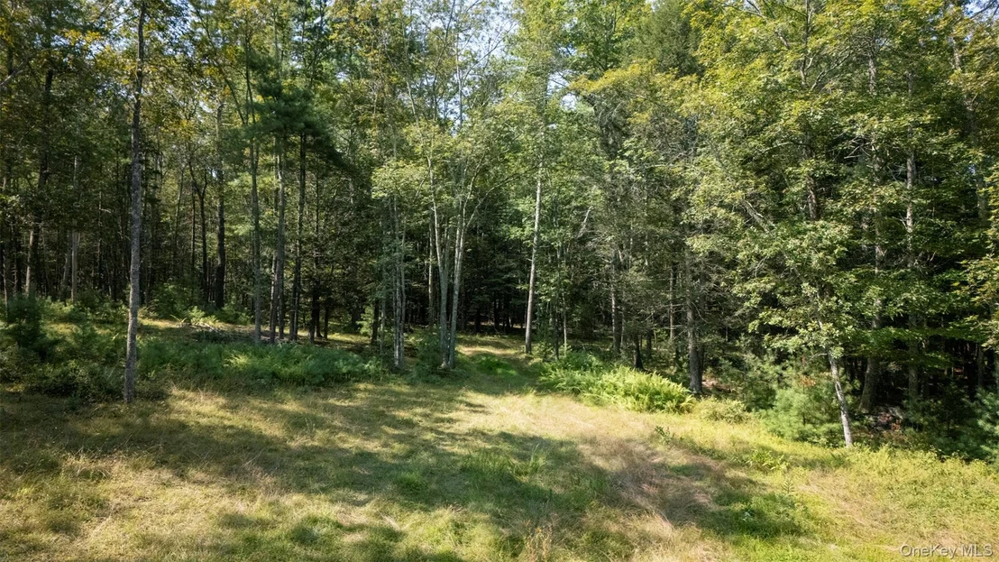 Photo of 327 Phillips Road