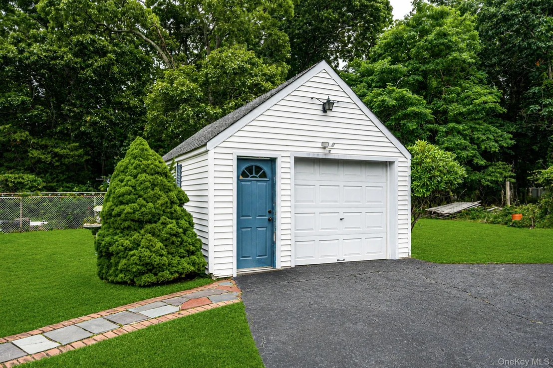Photo of 1 E Jackwill Road