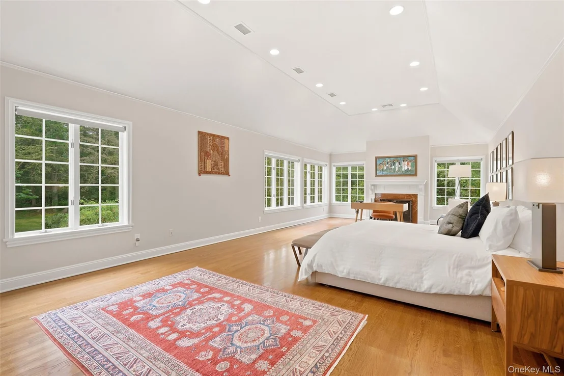 Photo of 16 Hampton Road