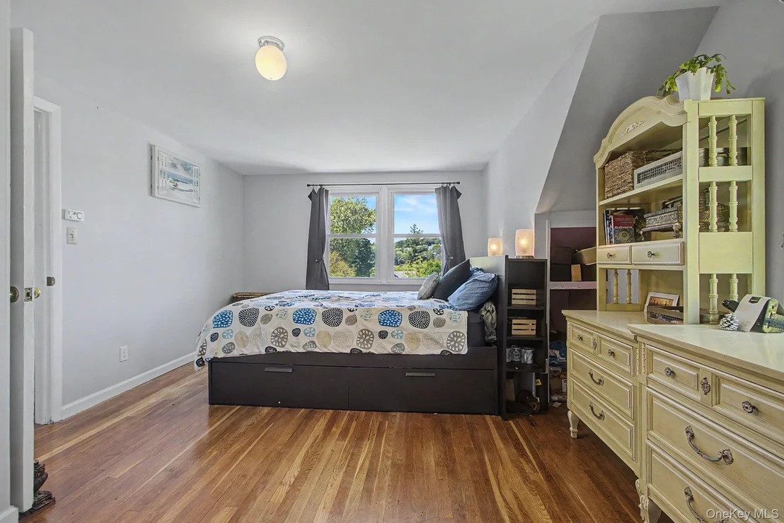 Photo of 15 Beverly Road