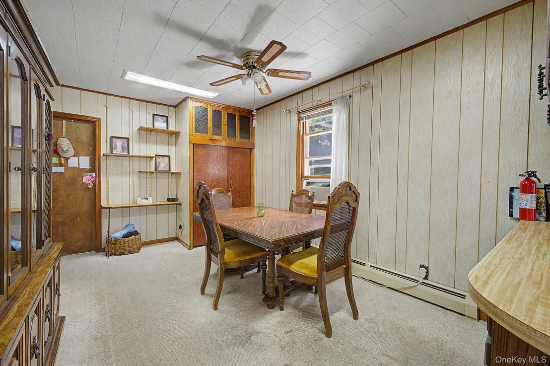 Photo of 121 Putnam Drive