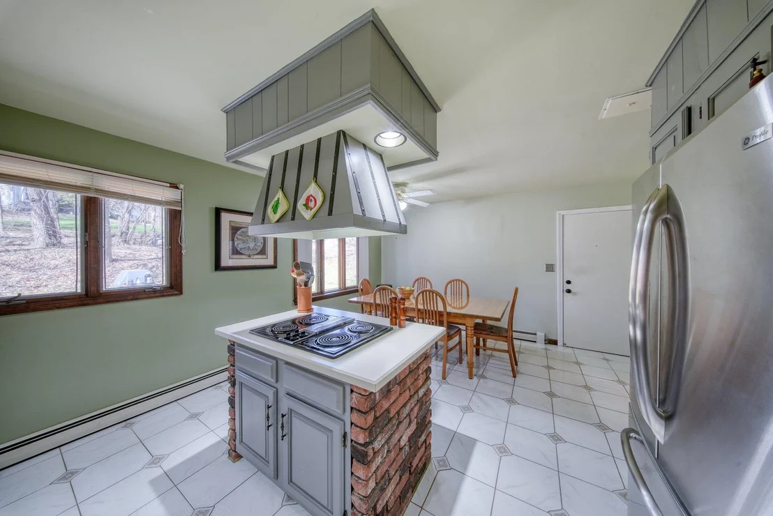 Photo of 171 Crane Road
