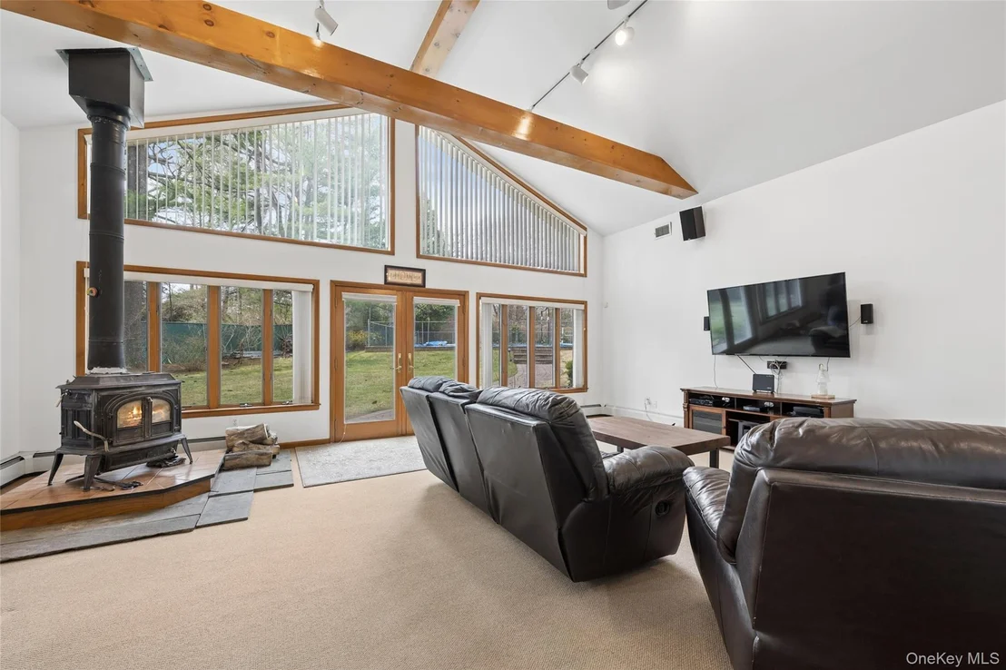 Photo of 6 Viola Drive