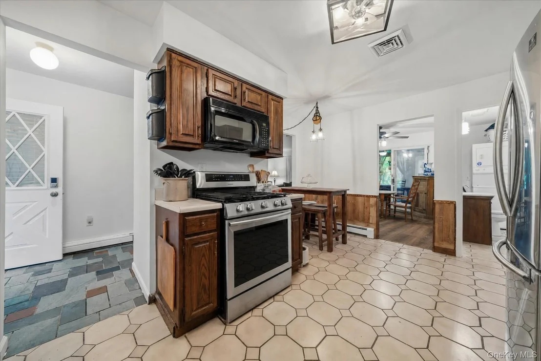 Photo of 182 Redder Road