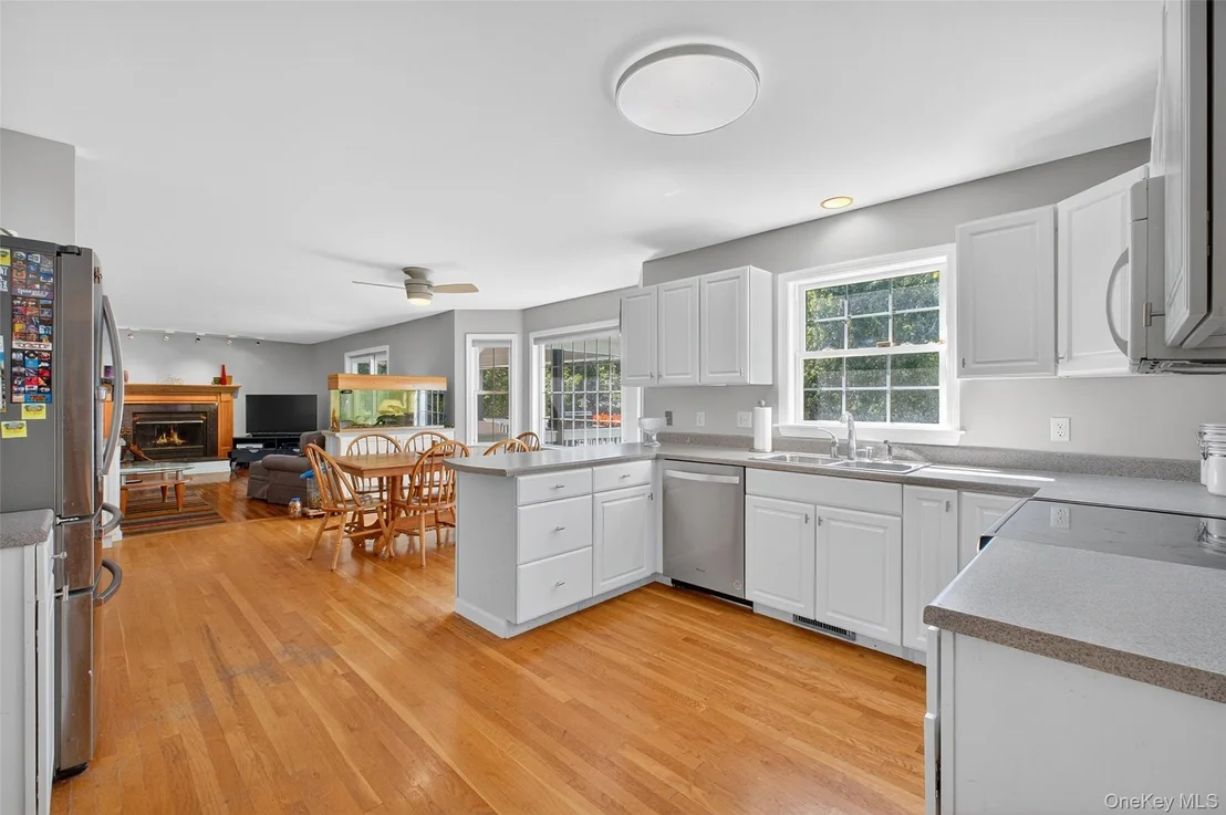 Photo of 83 Heritage Lane