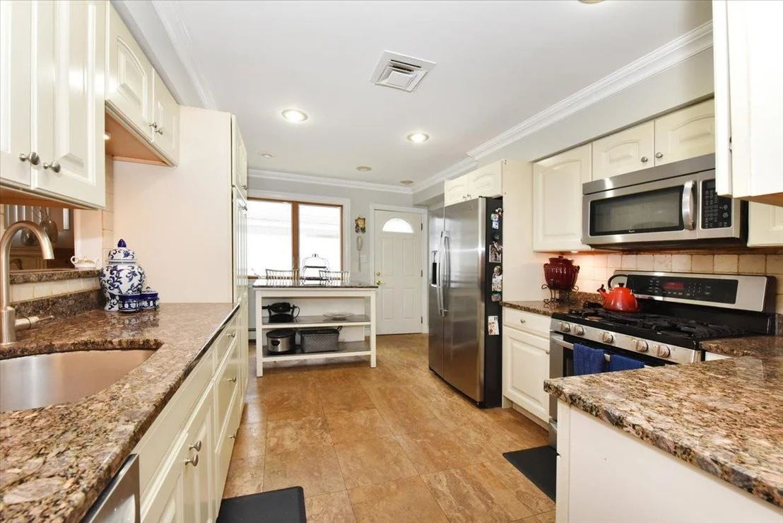 Photo of 36 Shubert Lane