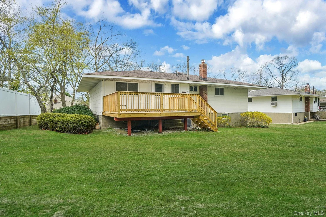 Photo of 13 Bee Drive