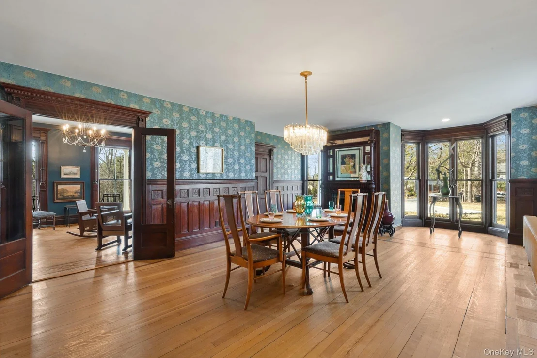 Photo of 162 Cherry Street