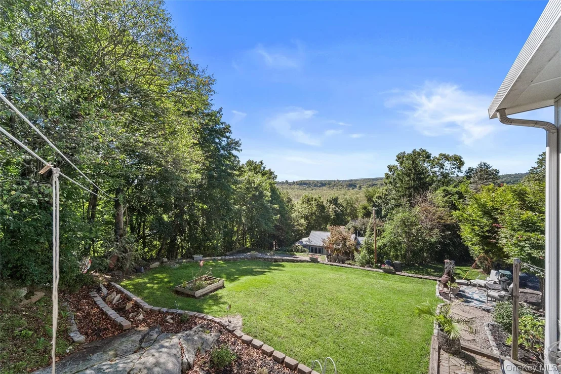 Photo of 16 Birch Drive