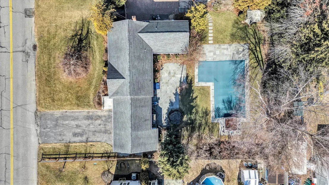 Photo of 74 Sunrise Avenue