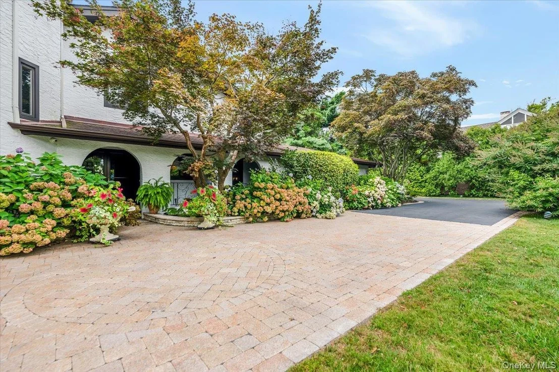 Photo of 50 Cedar Lane