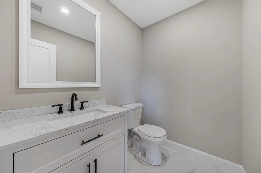Photo of 72 Crescent Lane