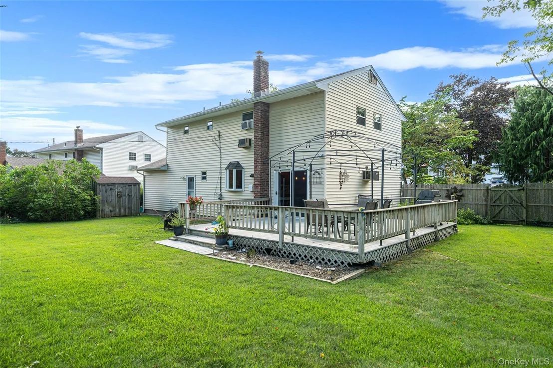 Photo of 10 Foothill Lane
