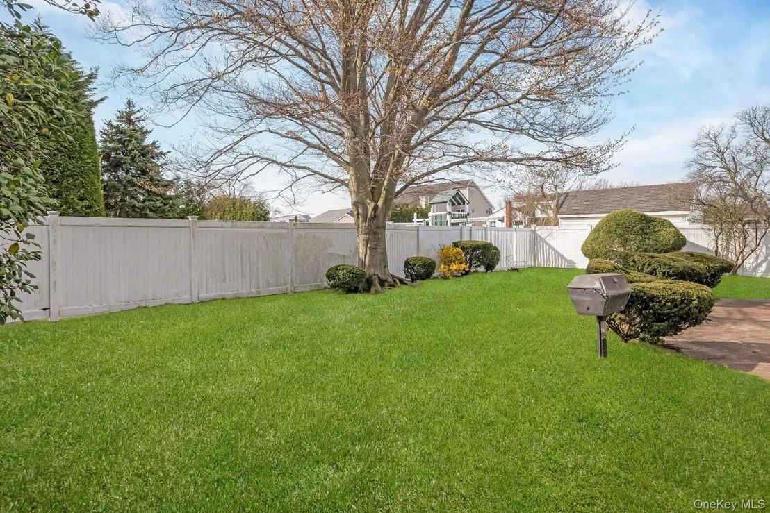 Photo of 1954 Brook Park Drive