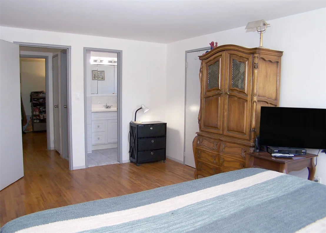 Photo of 23 Willow Street