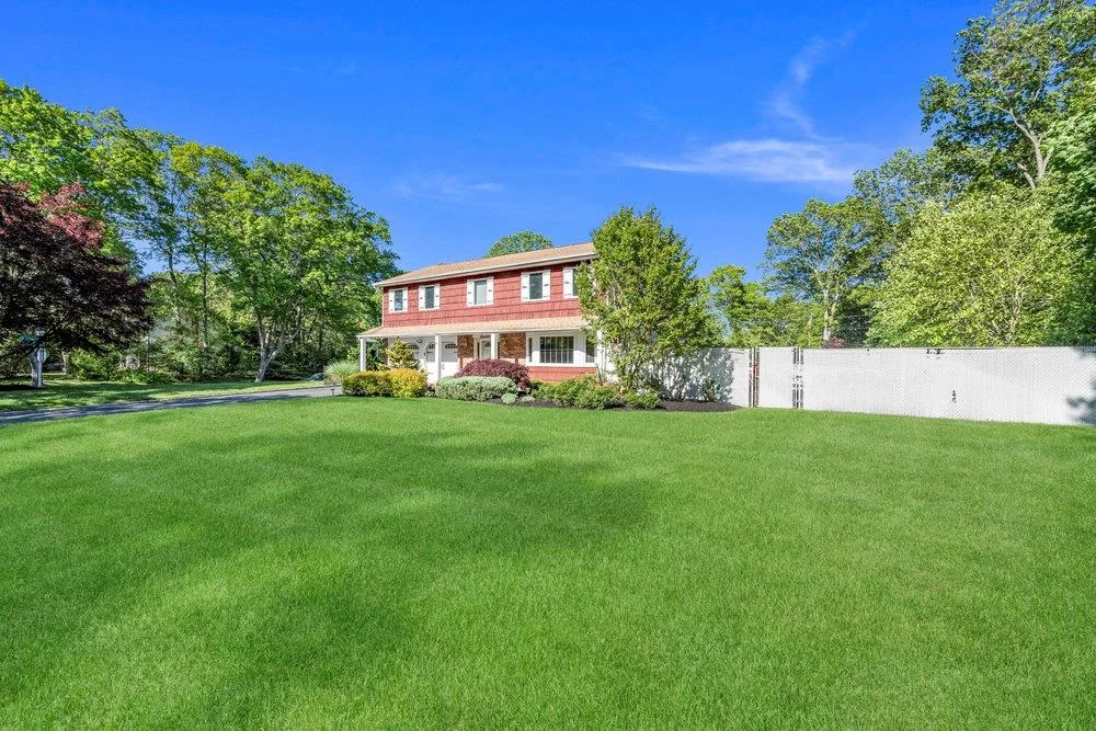 Photo of 17 Woodview Drive