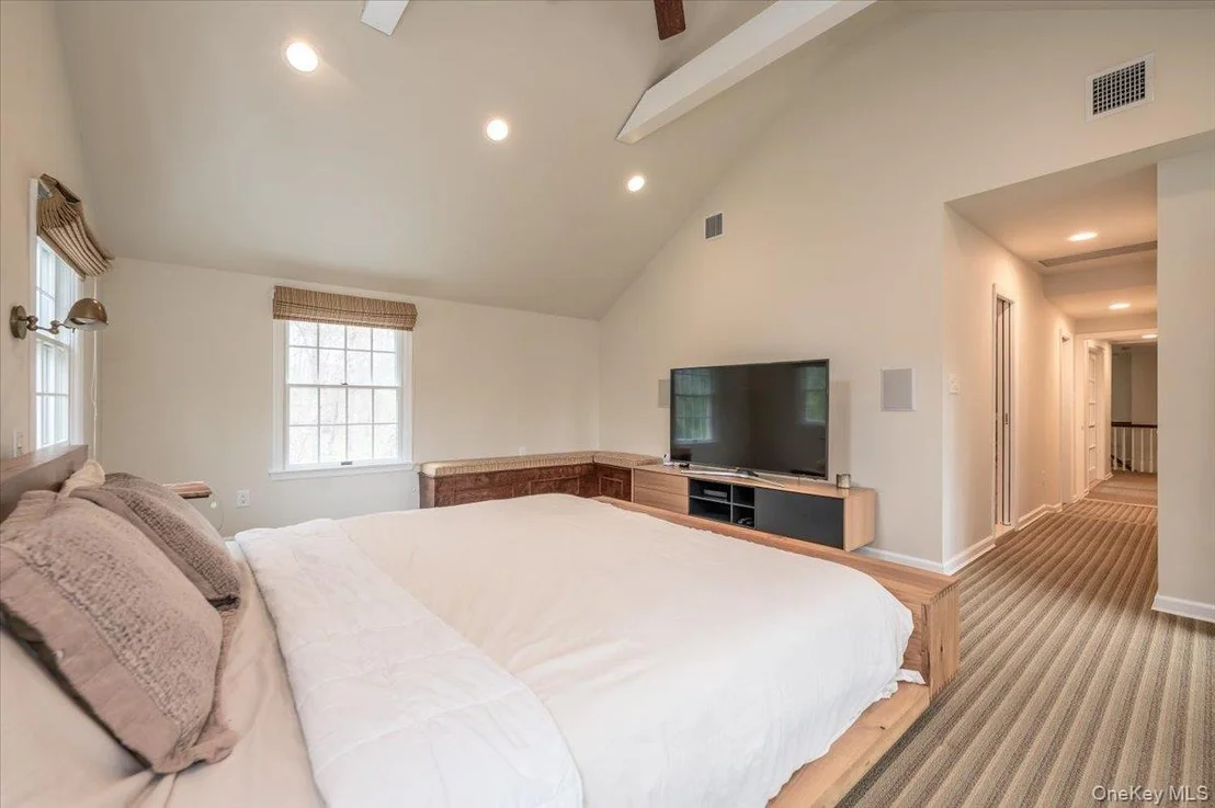 Photo of 4 Springwood Path