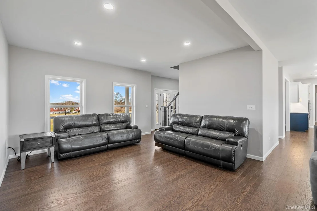 Photo of 10 Harrier Ridge Drive