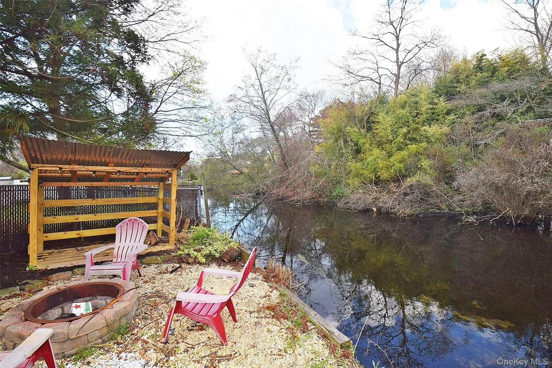 Photo of 32 Lagoon Place