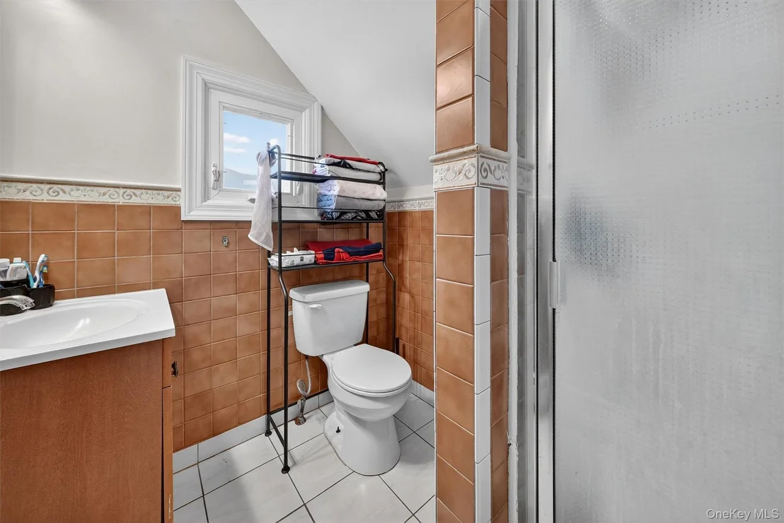 Photo of 16 Maple Place