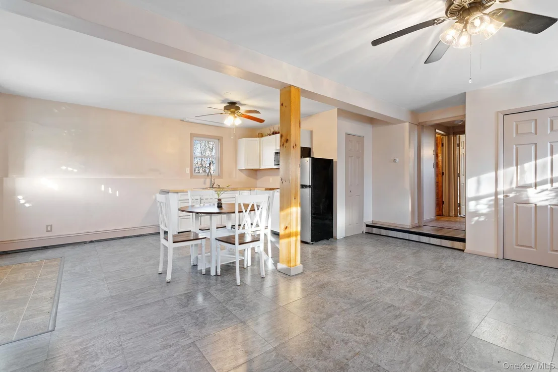 Photo of 171 East Road