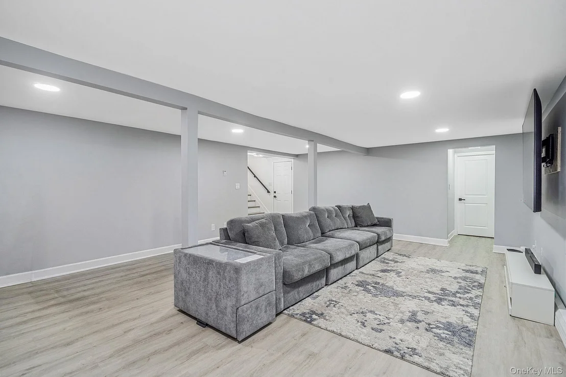 Photo of 811 Bonnie Drive