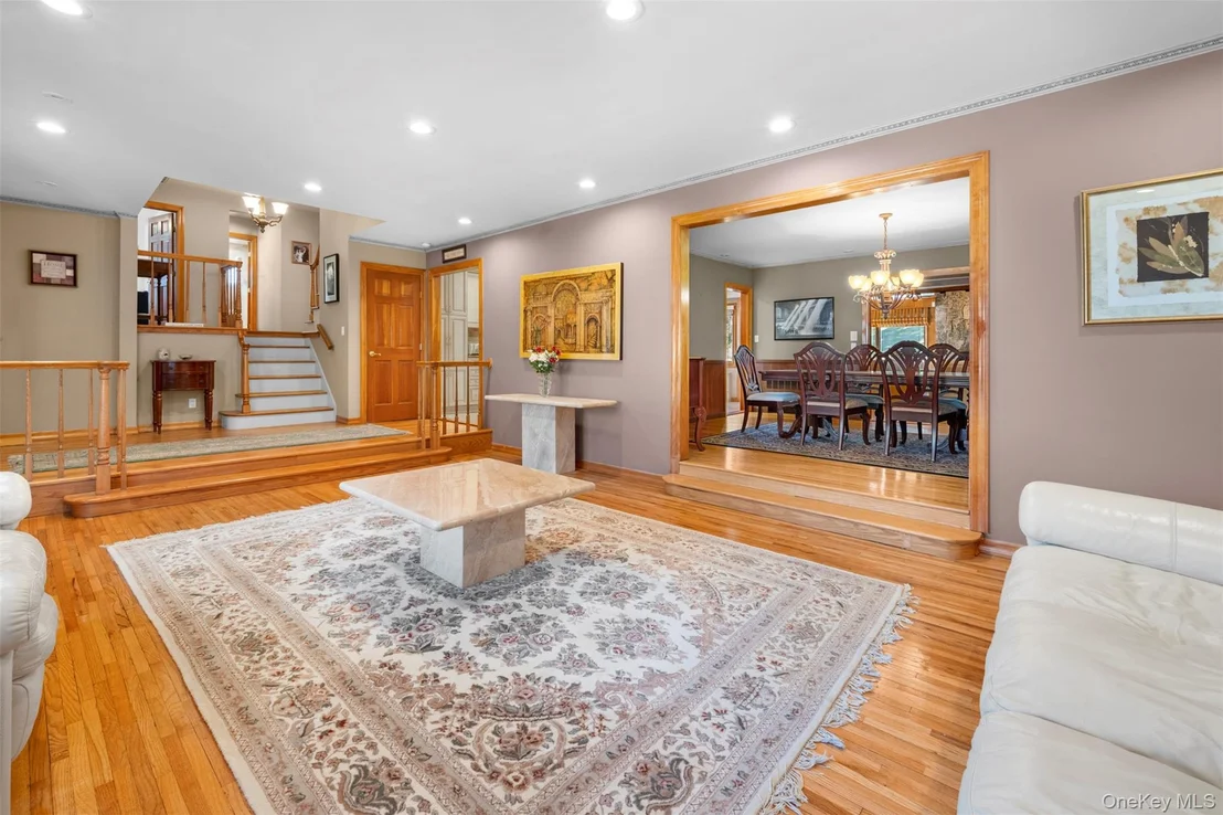 Photo of 22 Ravine Road