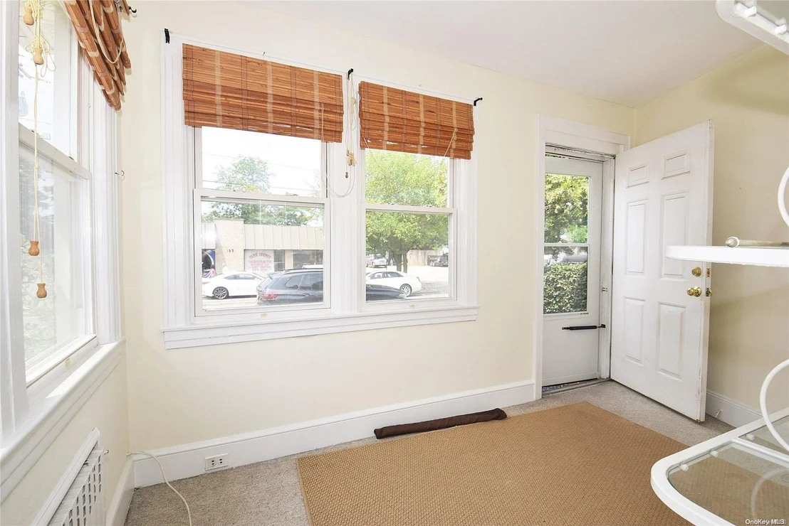 Photo of 196 Park Avenue