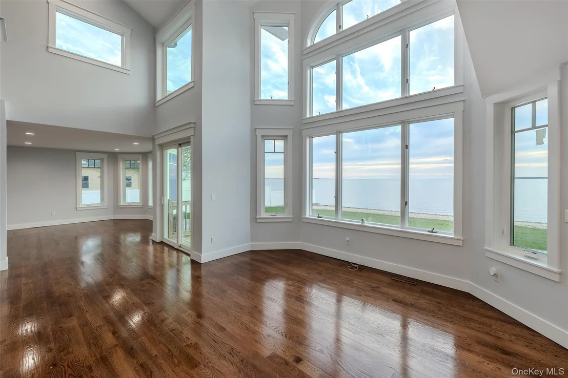 Photo of 72 Grandview Drive