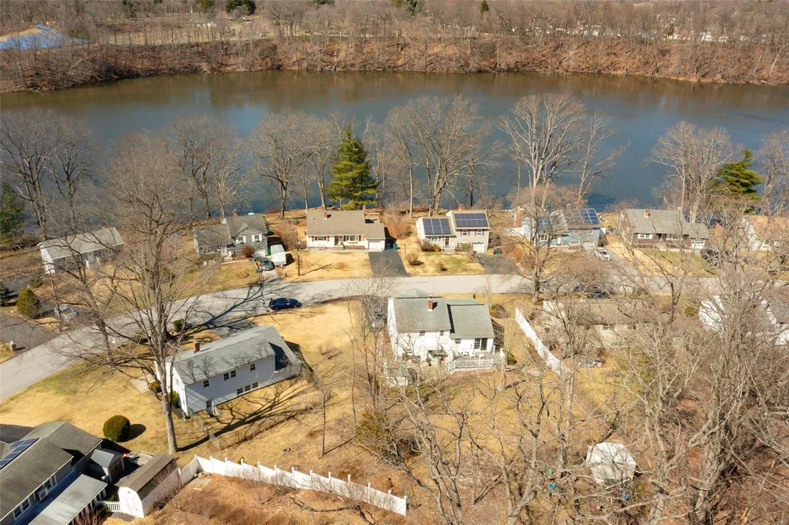 Photo of 32 Liss Road